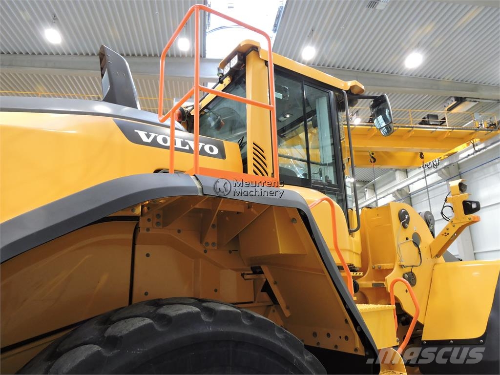 Volvo L180H New Bucket Wheel loaders