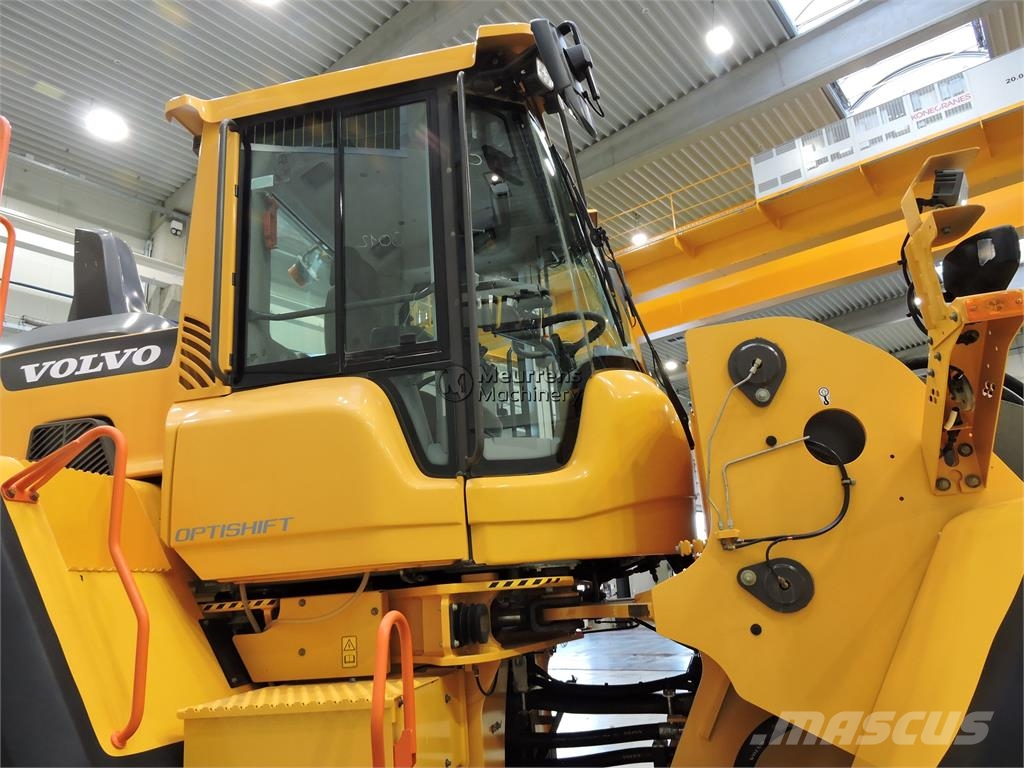Volvo L180H New Bucket Wheel loaders