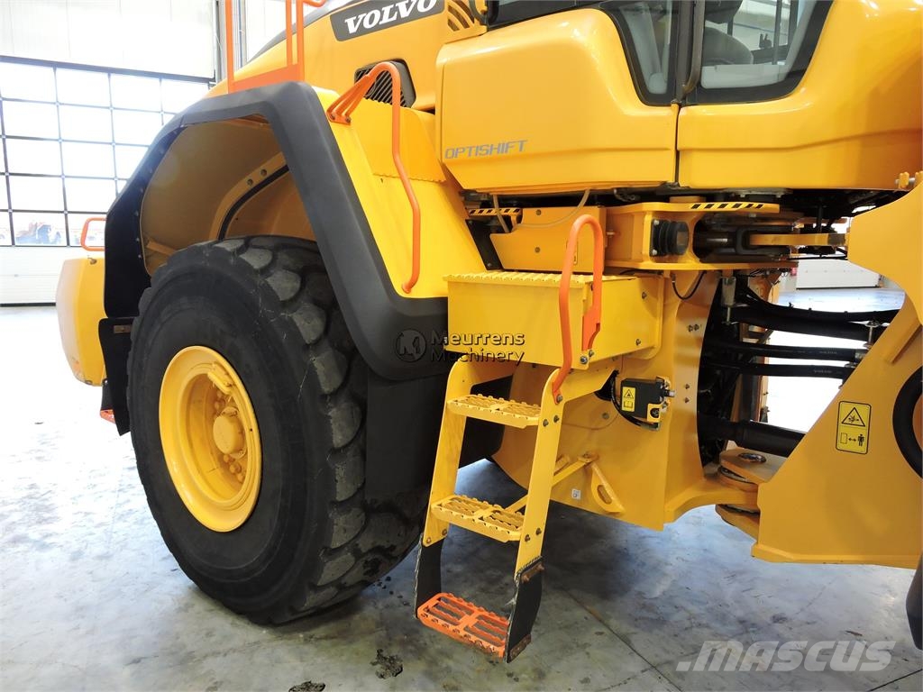 Volvo L180H New Bucket Wheel loaders