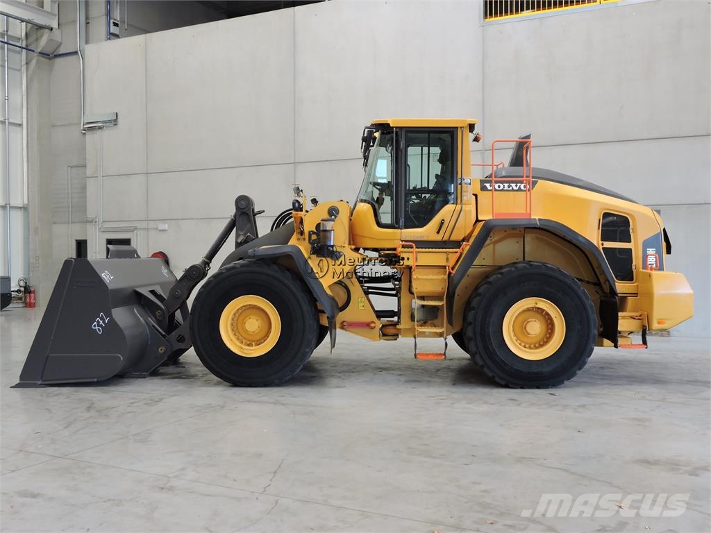 Volvo L180H New Bucket Wheel loaders