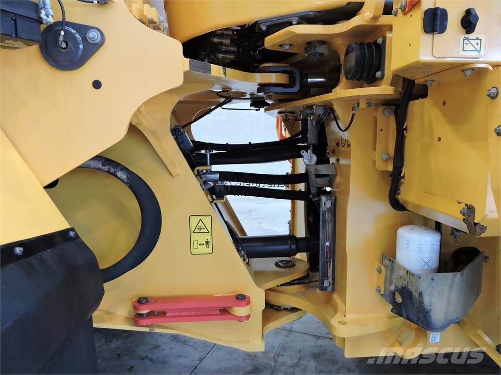 Volvo L180H New Bucket Wheel loaders