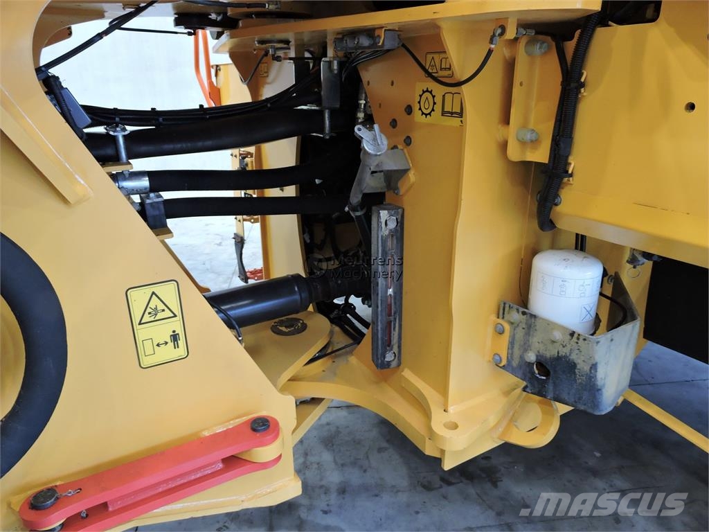 Volvo L180H New Bucket Wheel loaders