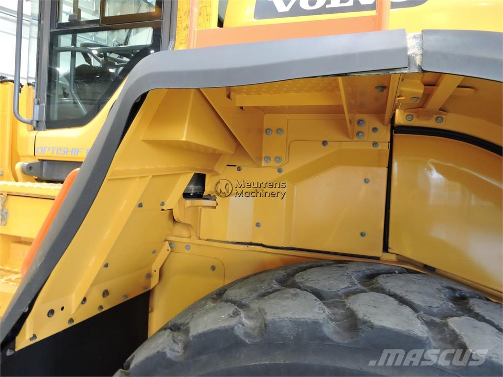 Volvo L180H New Bucket Wheel loaders
