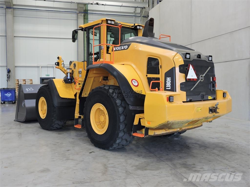 Volvo L180H New Bucket Wheel loaders