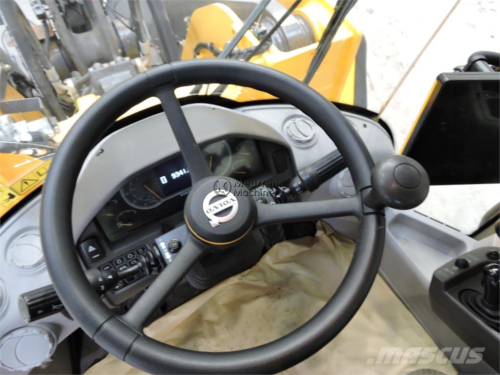 Volvo L180H New Bucket Wheel loaders