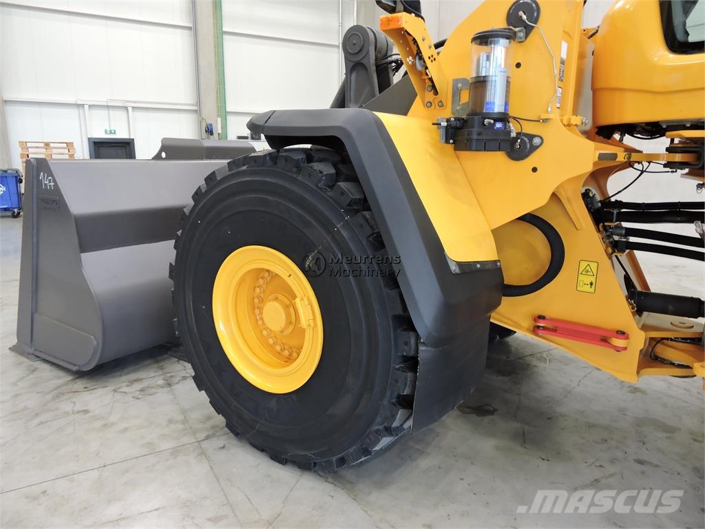 Volvo L180H New Tyre+Bucket Wheel loaders