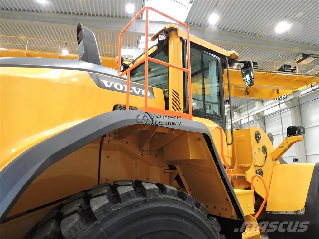 Volvo L180H New Tyre+Bucket Wheel loaders