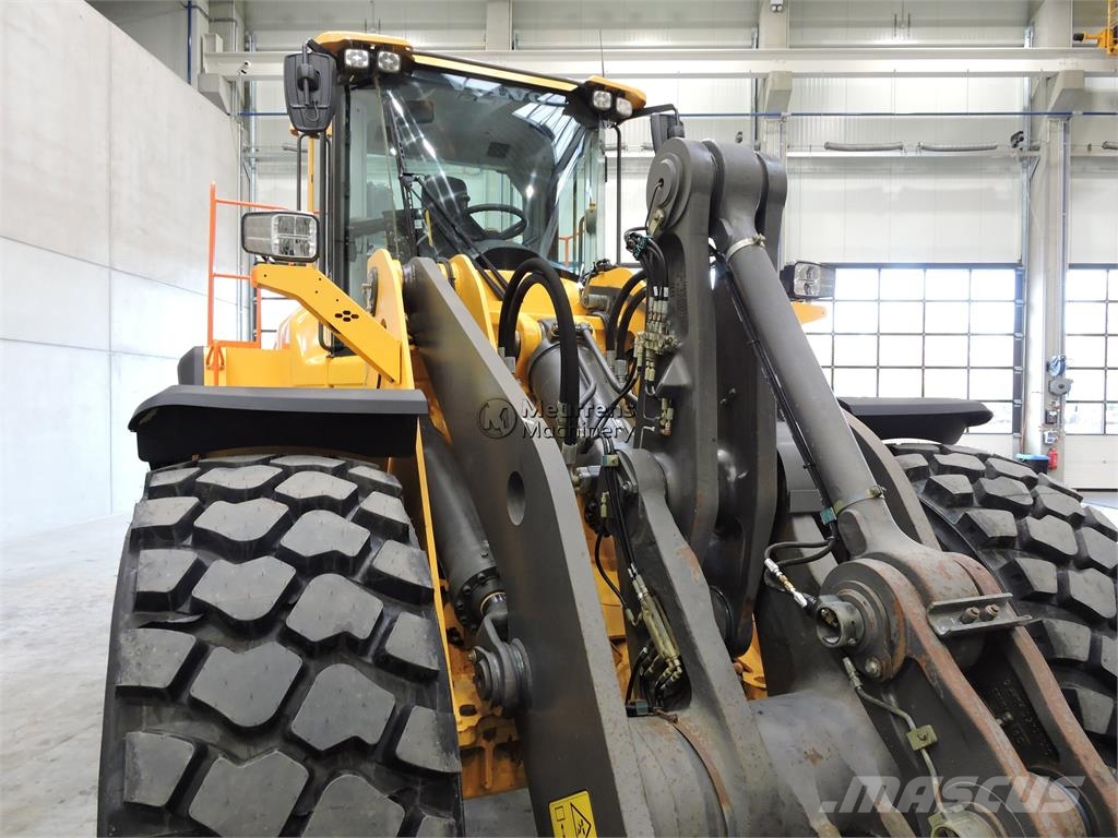 Volvo L180H New Tyre+Bucket Wheel loaders
