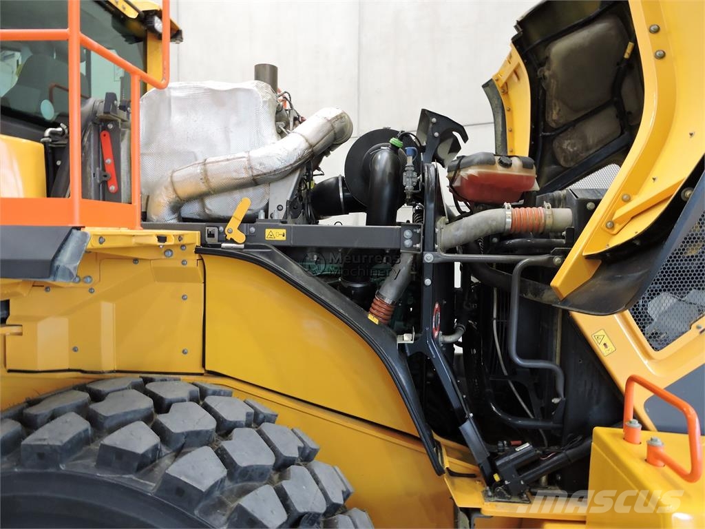 Volvo L180H New Tyre+Bucket Wheel loaders