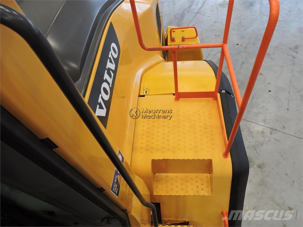 Volvo L180H New Tyre+Bucket Wheel loaders