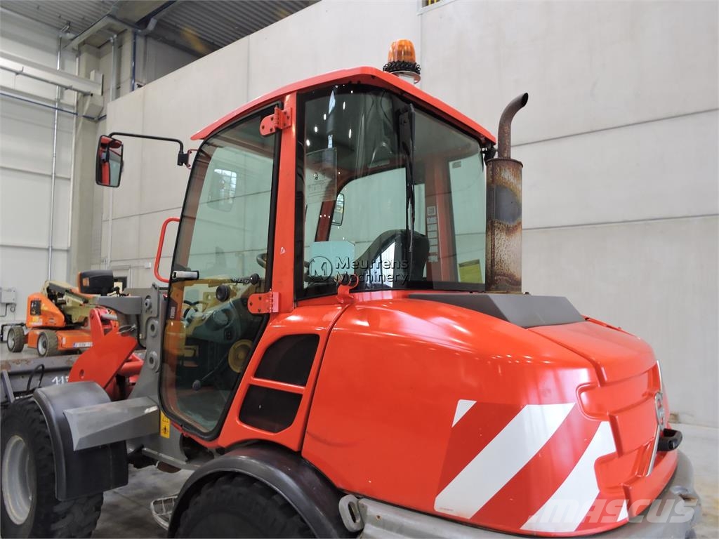 Volvo L25 F + Fork لوادر بعجل