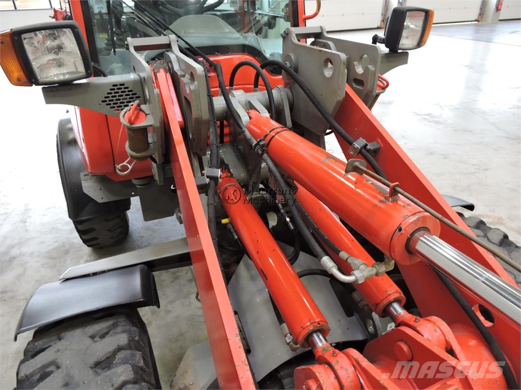 Volvo L25 F + Fork لوادر بعجل