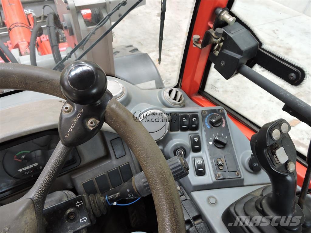 Volvo L25 F + Fork لوادر بعجل