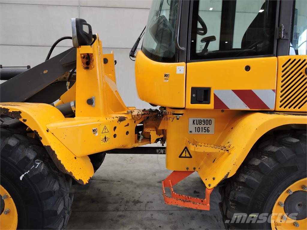 Volvo L30G + Fork Kolesni nakladalci
