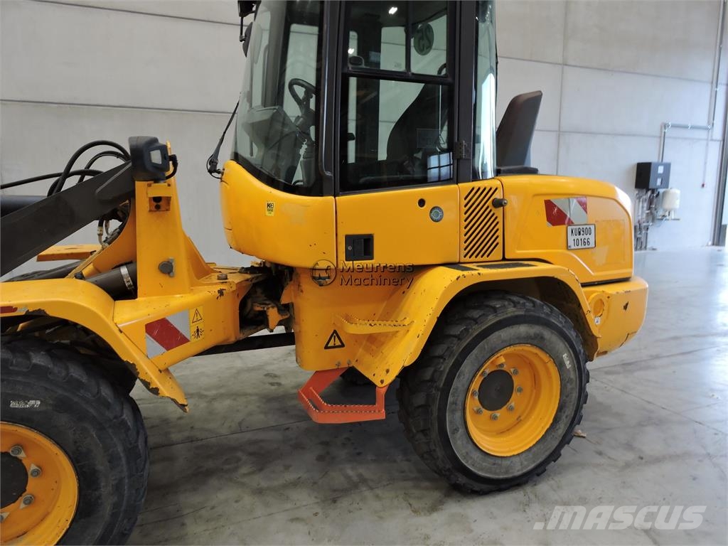 Volvo L30G + FORK Radlader