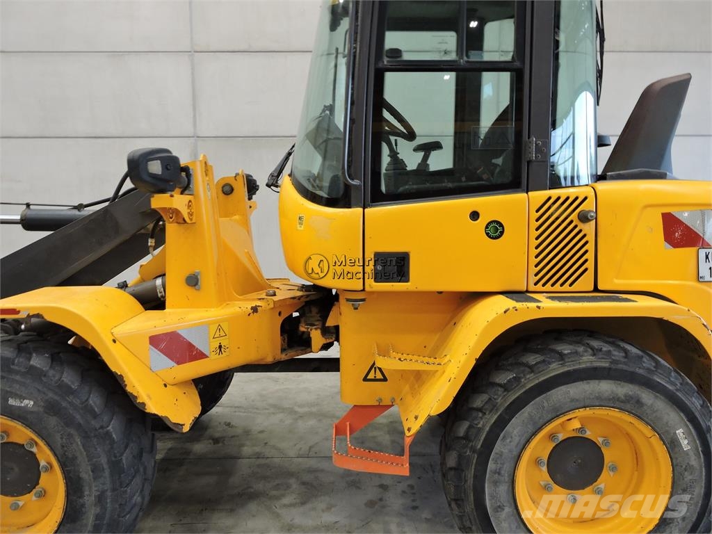 Volvo L30G + FORK Radlader