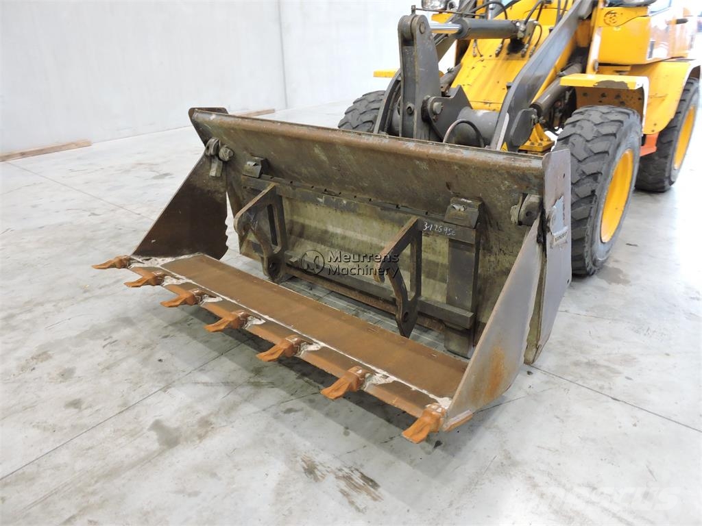 Volvo L30G + FORK Radlader
