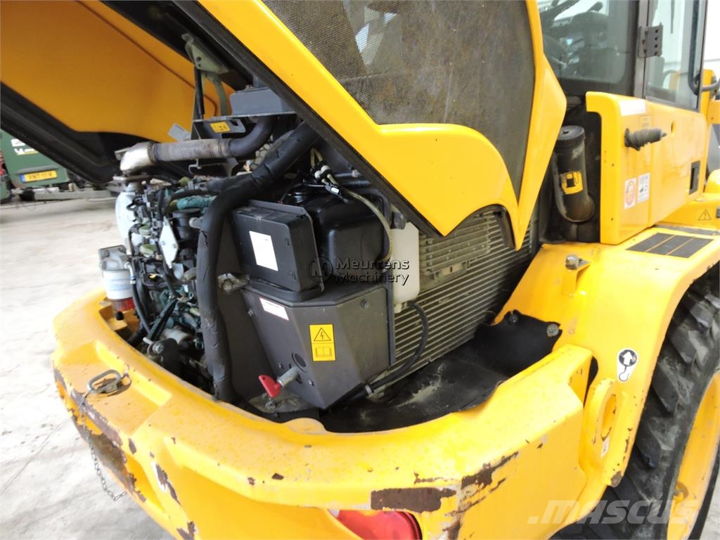 Volvo L30G + Fork Gumikerekes homlokrakodók
