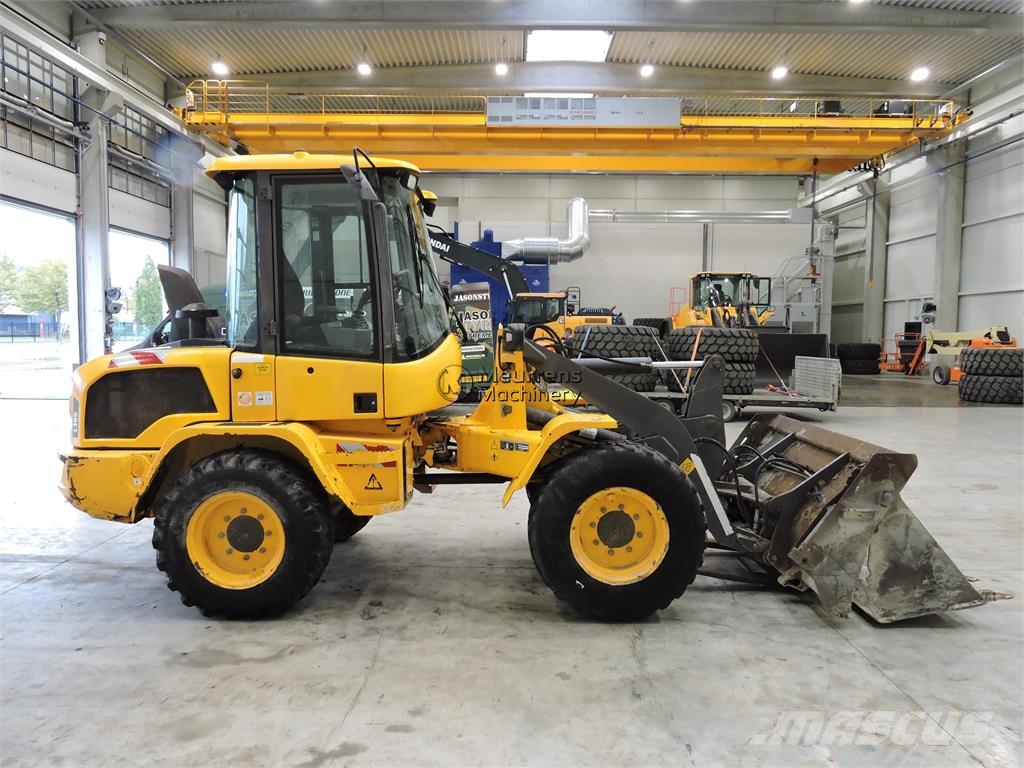 Volvo L30G + Fork Gumikerekes homlokrakodók