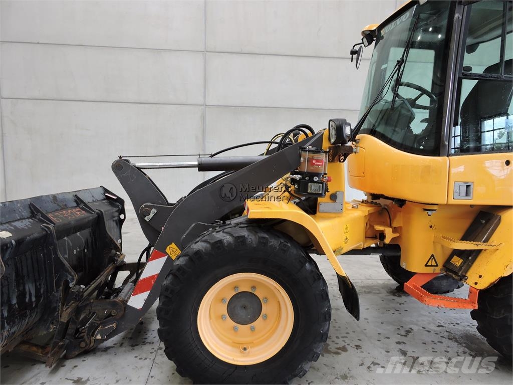 Volvo L35G Automatic Greasing Wheel loaders