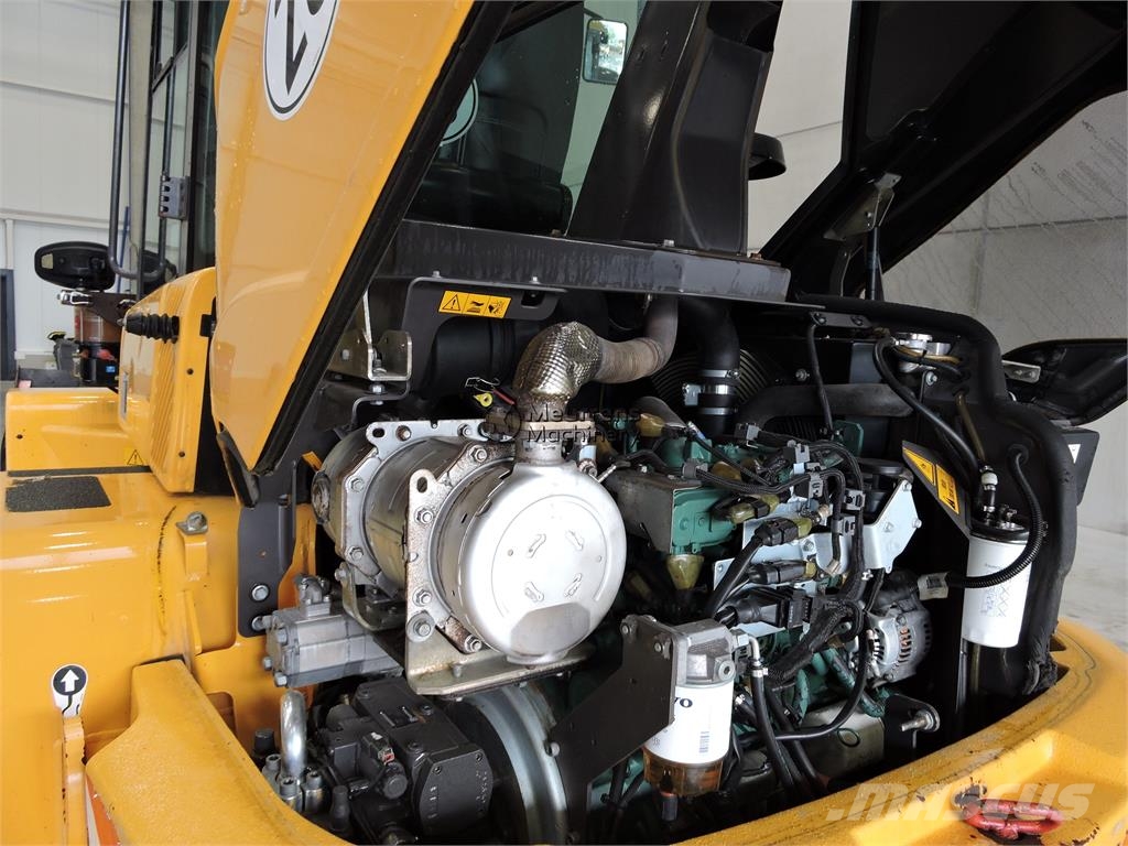 Volvo L35G Automatic Greasing Wheel loaders