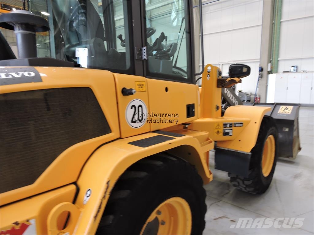 Volvo L35G Automatic Greasing Wheel loaders
