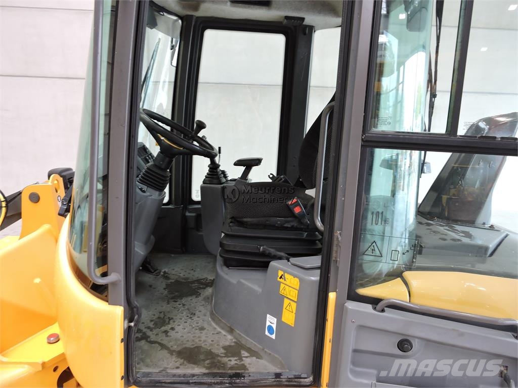 Volvo L35G Automatic Greasing Wheel loaders