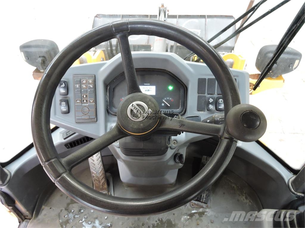 Volvo L35G Automatic Greasing Wheel loaders