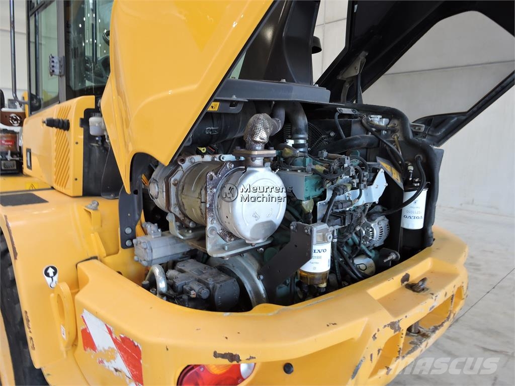 Volvo L35G + Fork Wielladers