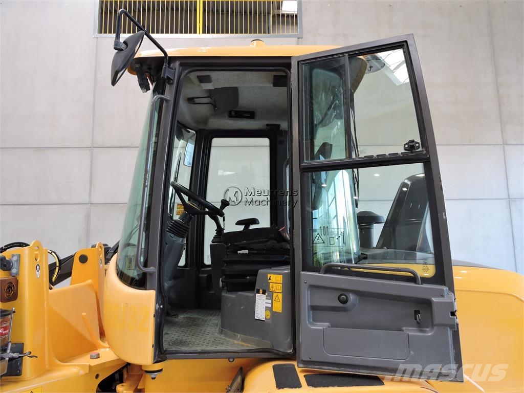 Volvo L35G + Fork Wielladers