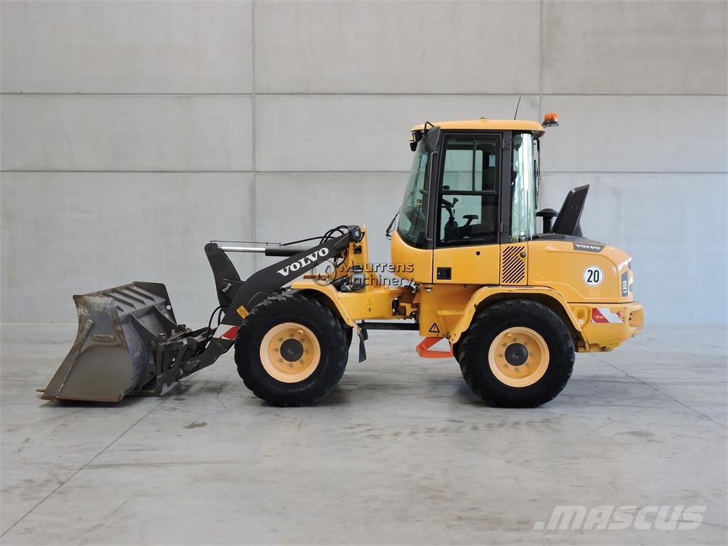 Volvo L35G + Fork Wielladers