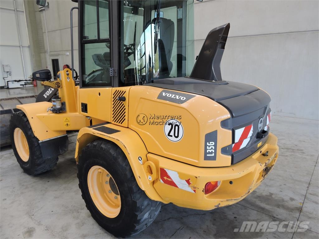Volvo L35G + Fork Wielladers
