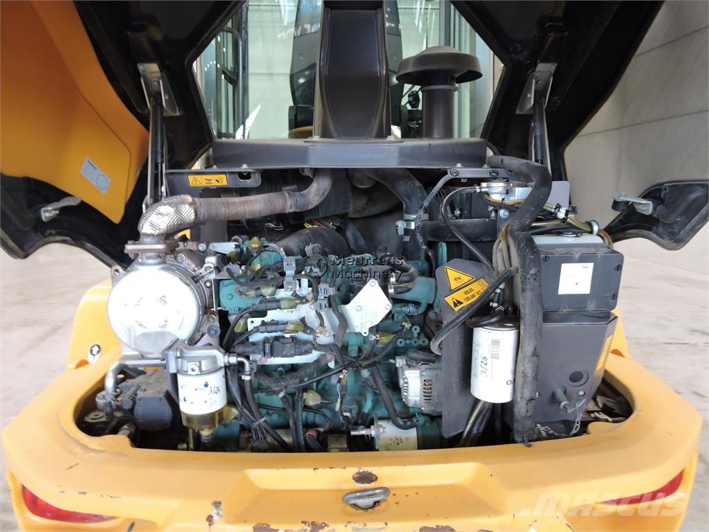 Volvo L35G + Fork Wielladers