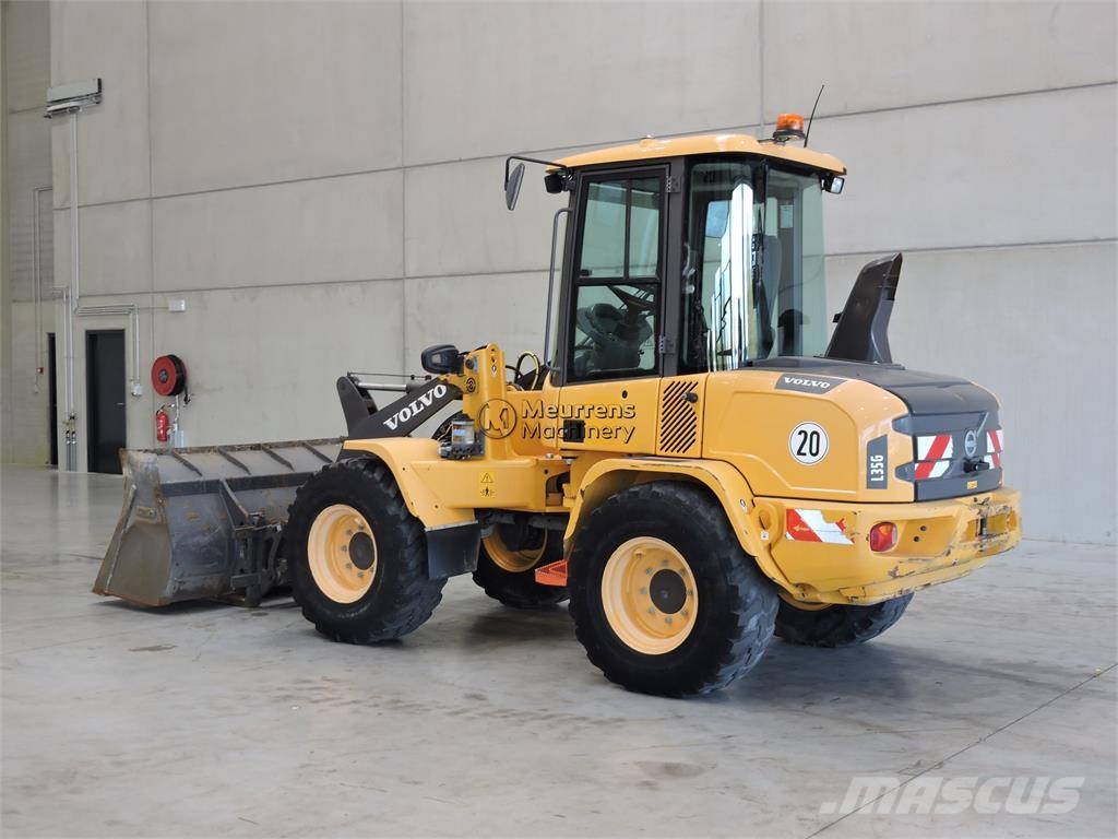 Volvo L35G + Fork Wielladers