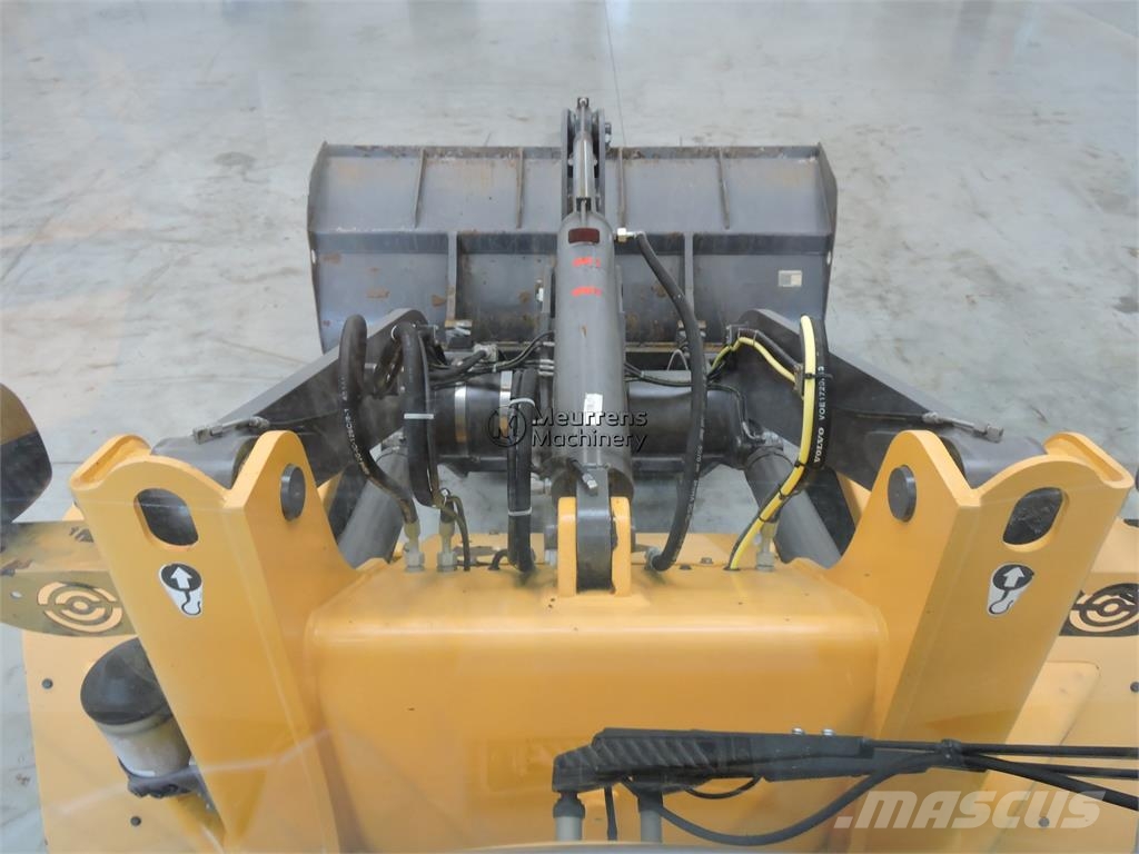 Volvo L35G + Fork Wielladers