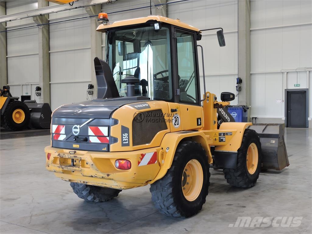 Volvo L35G + Fork Wielladers