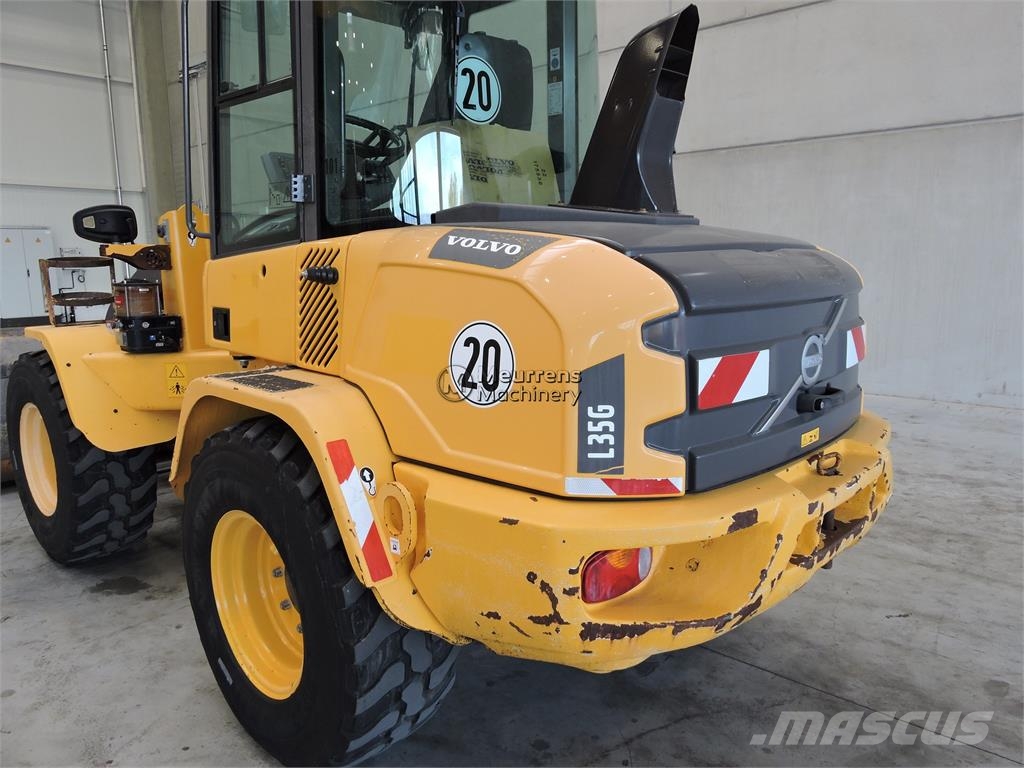 Volvo L35G + Fork Wielladers
