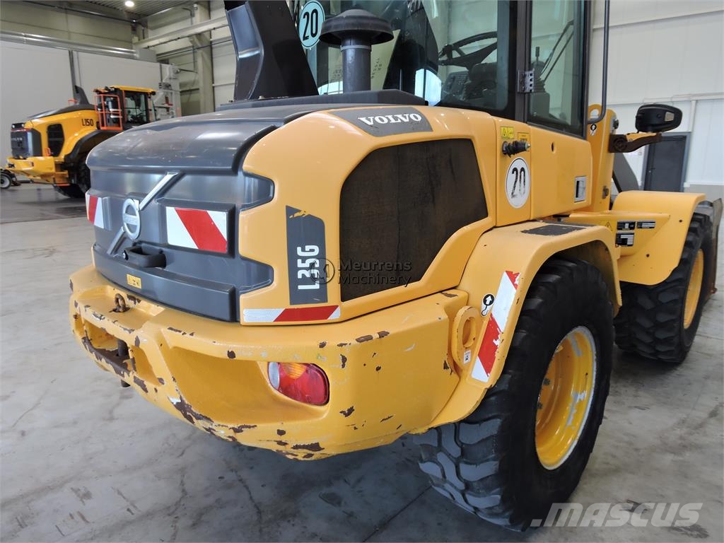 Volvo L35G + Fork Wielladers