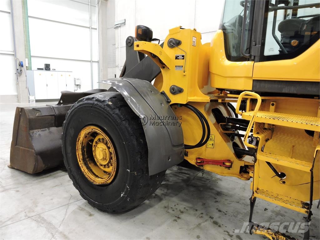 Volvo L90F Wielladers
