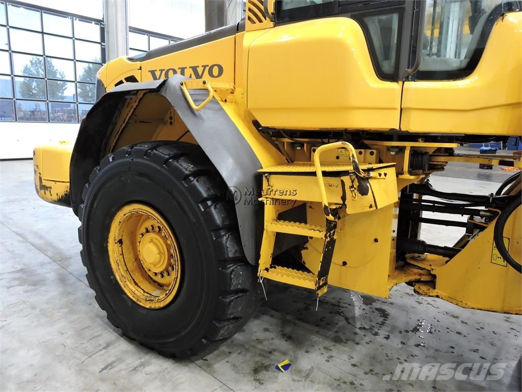 Volvo L90F Wielladers