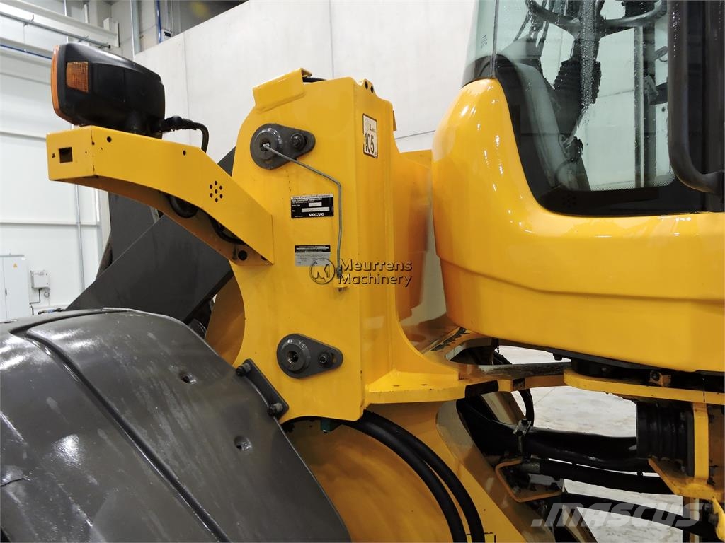 Volvo L90F Wielladers