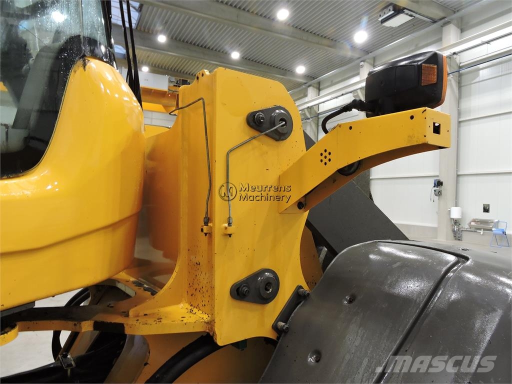 Volvo L90F Wielladers