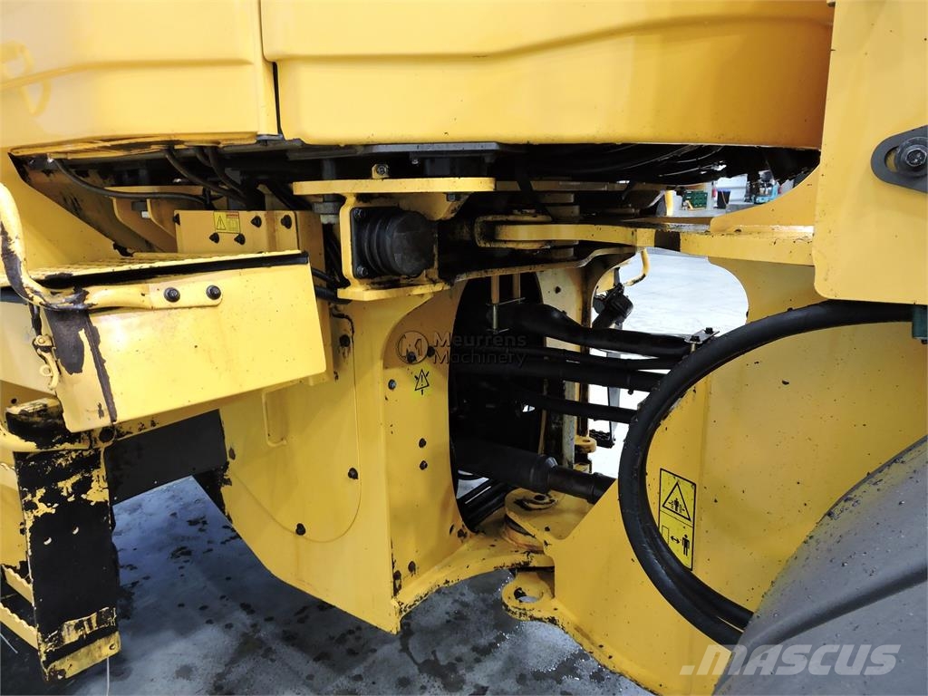 Volvo L90F Wielladers