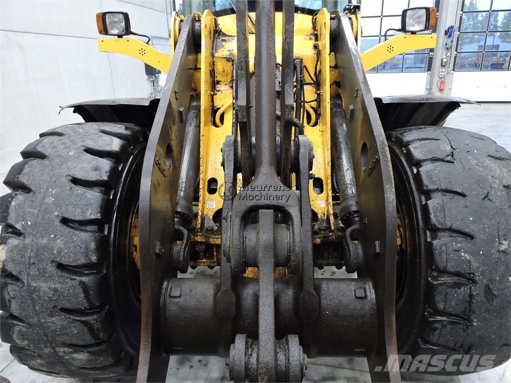 Volvo L90F Wielladers