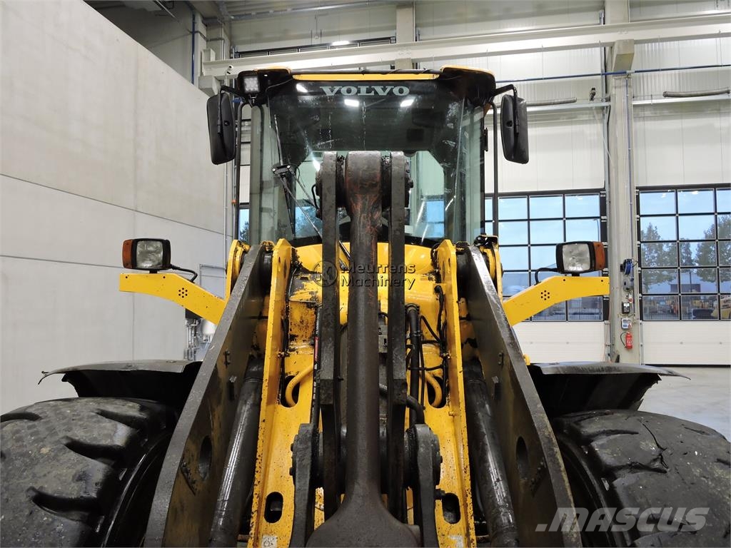 Volvo L90F Wielladers