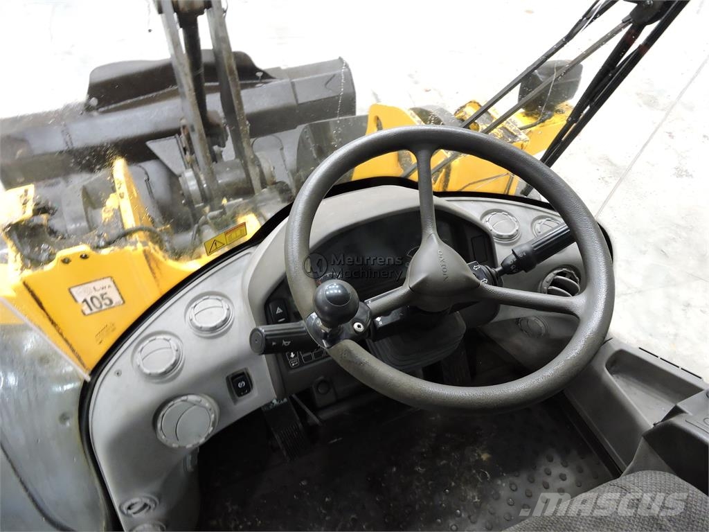 Volvo L90F Wielladers
