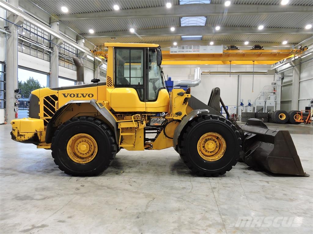 Volvo L90F Wielladers