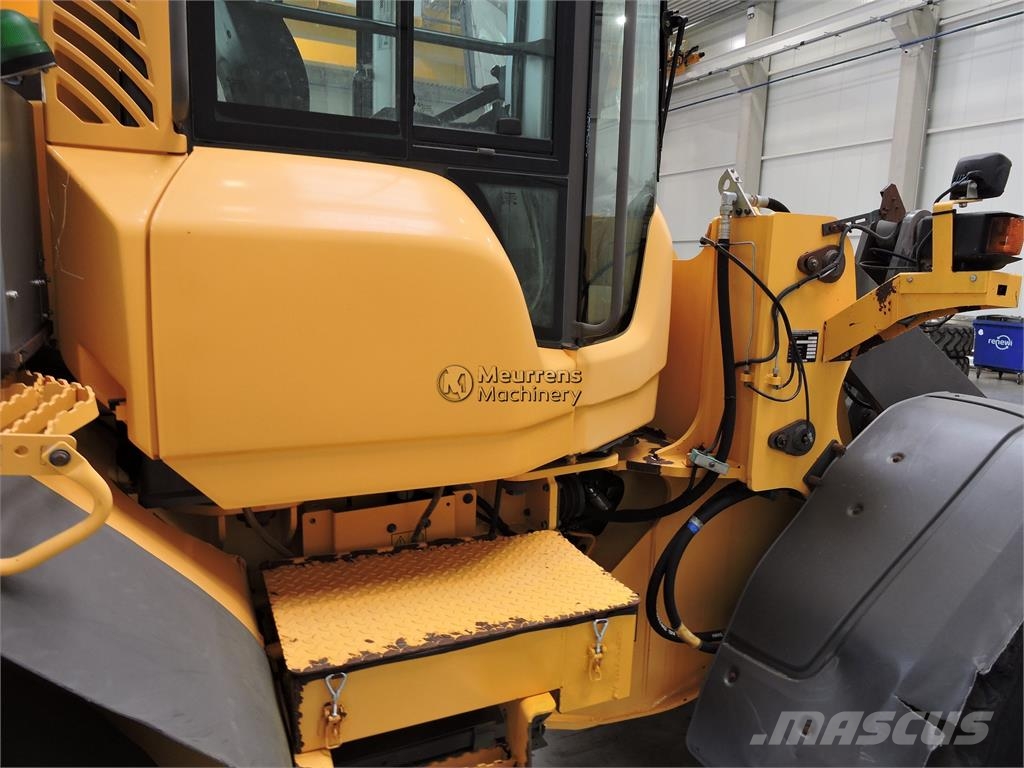 Volvo L90F 3rd Function Hjullastere
