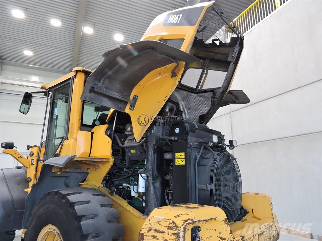 Volvo L90H لوادر بعجل