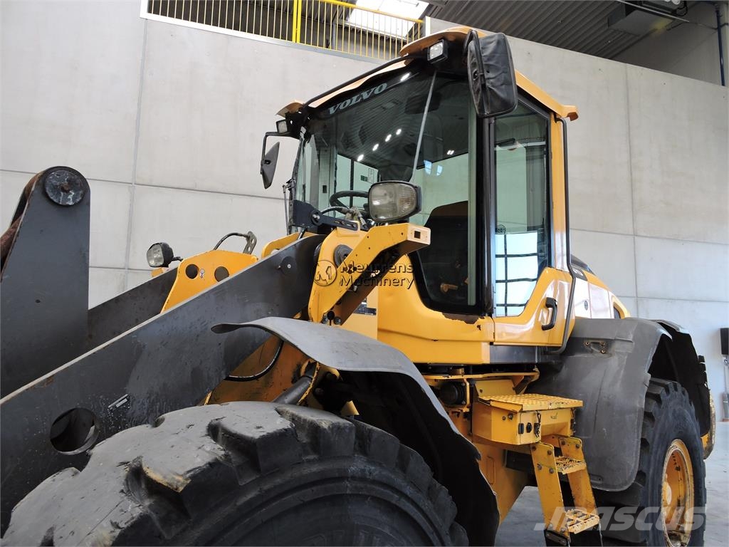 Volvo L90H لوادر بعجل